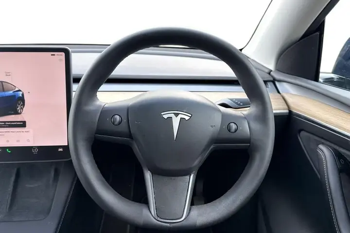Tesla Model Y 2022 photo 5