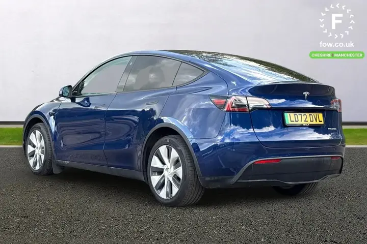 Tesla Model Y 2022 photo 2