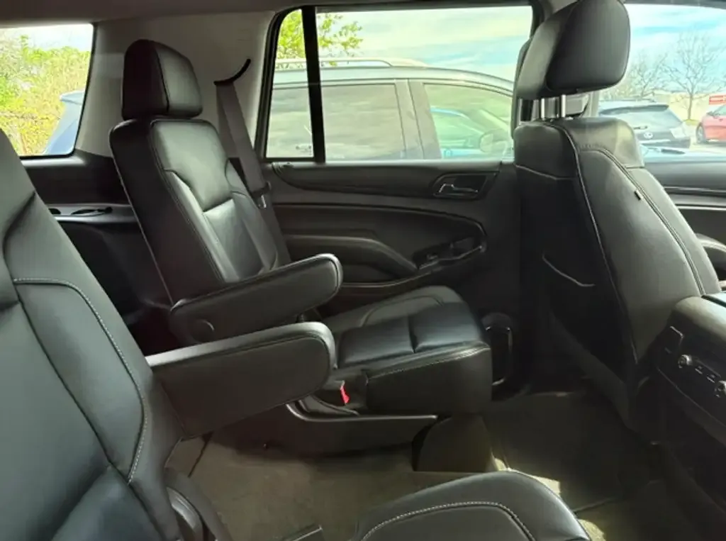 Chevrolet Tahoe 2017 photo 3