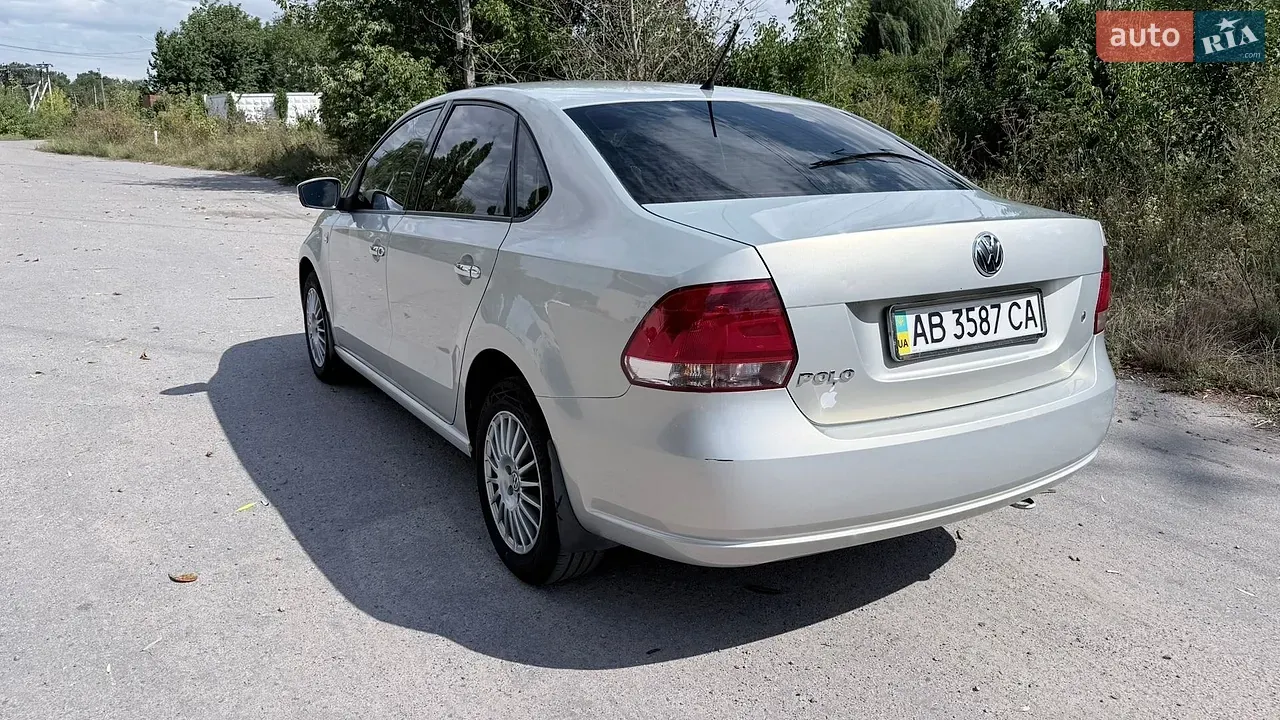 Volkswagen Polo 2013 photo 3