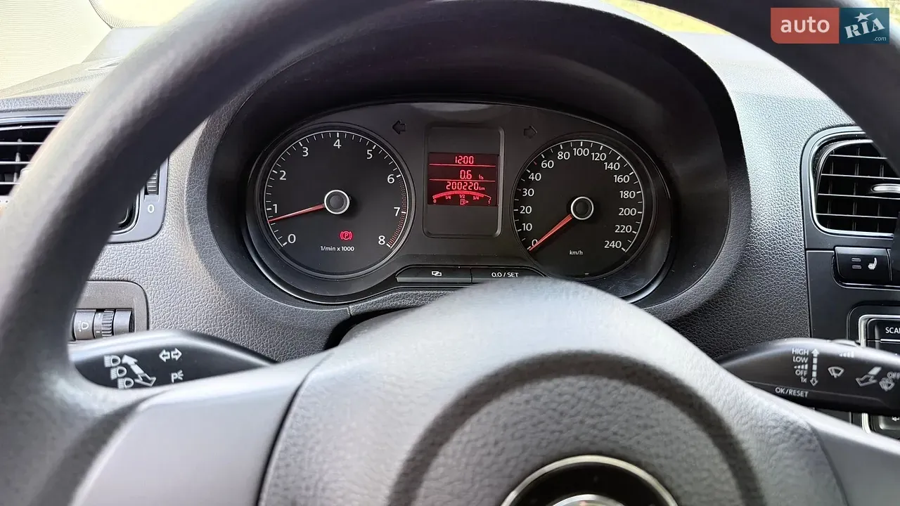 Volkswagen Polo 2013 photo 5