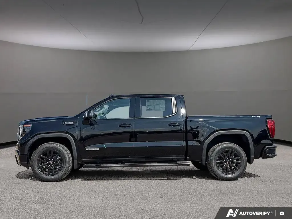 GMC Sierra 1500 2026 photo 2