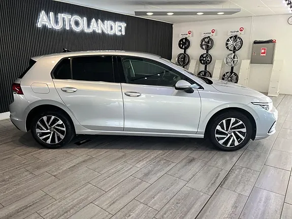 Volkswagen Golf Viii 2021 photo 4