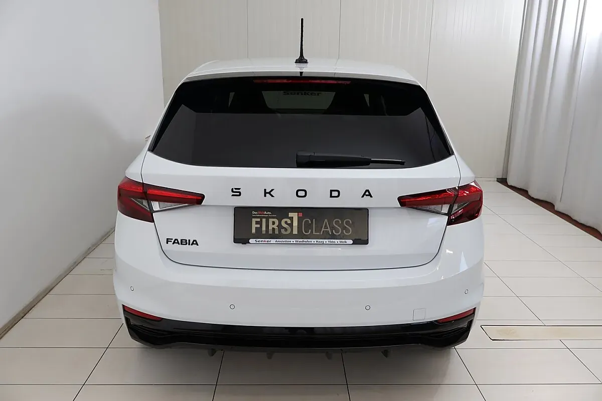 Skoda Fabia 2026 photo 3