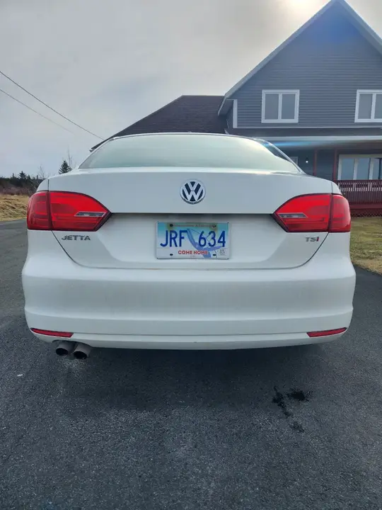 Volkswagen Jetta 2014 photo 2