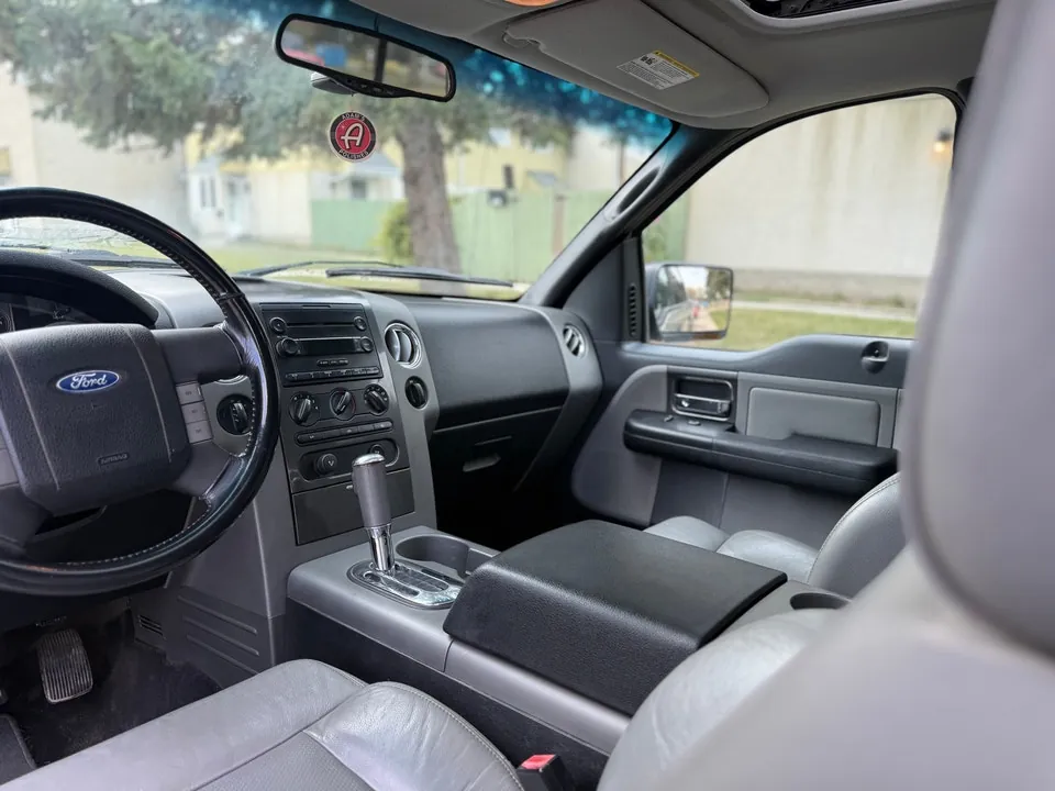 Ford F-150 Supercrew 2004 photo 5