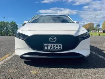 Mazda 3 2022 photo 5