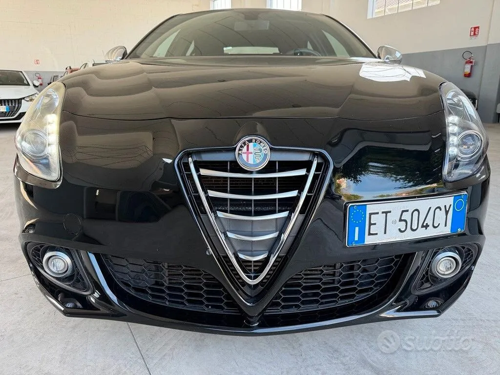 Alfa Romeo Giulietta 2013 photo 5
