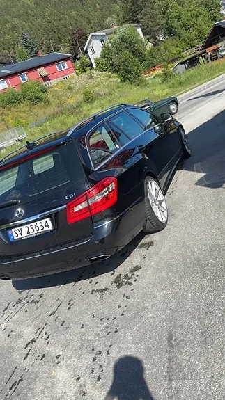 Mercedes-Benz E220 2012 photo 3