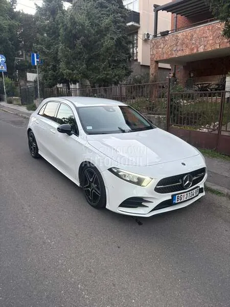 Mercedes-Benz A180 2021 photo 4