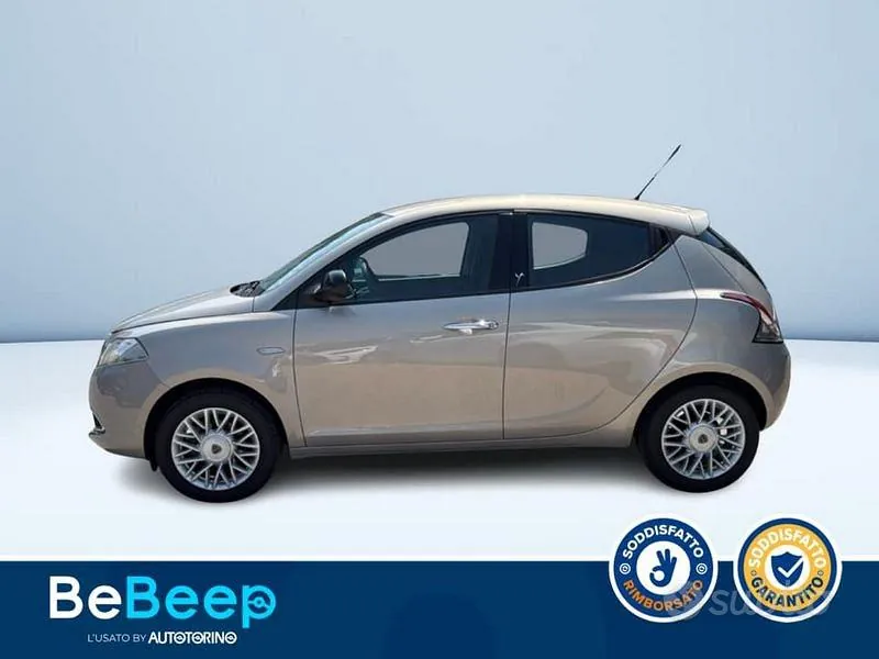 Lancia Ypsilon 2015 photo 4