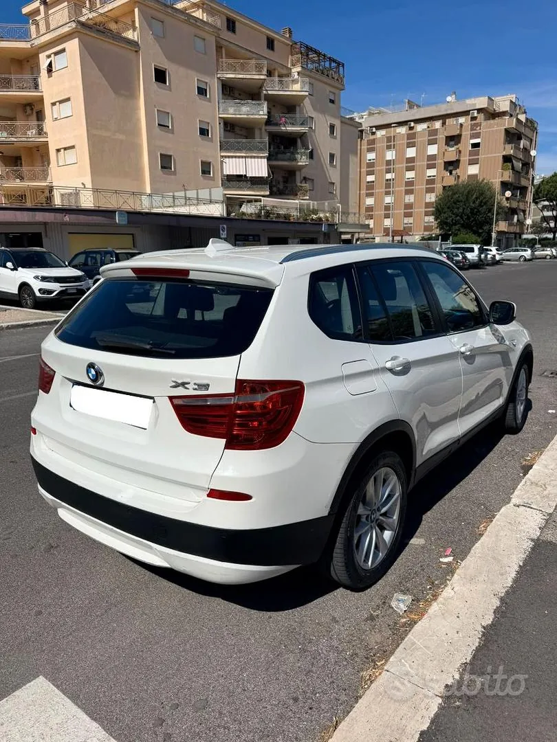 BMW X3 2012 photo 3