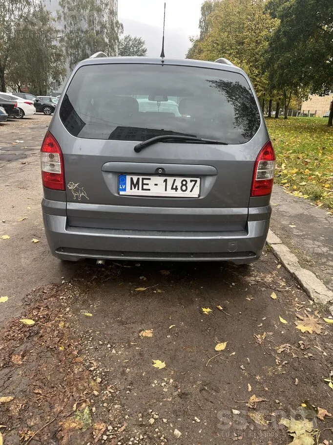 Opel Zafira 2004 photo 5
