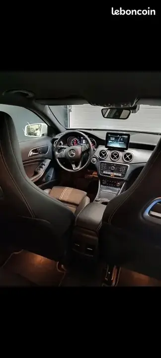 Mercedes-Benz Gla 2017 photo 3