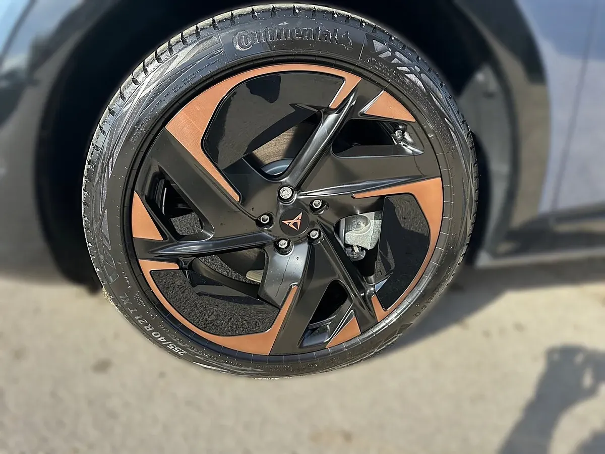 Cupra Tavascan 2026 photo 3