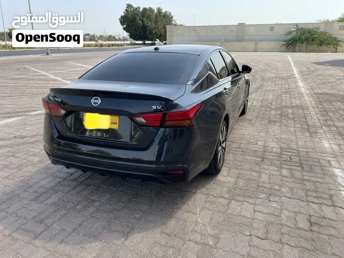 Nissan Altima 2021 photo 2