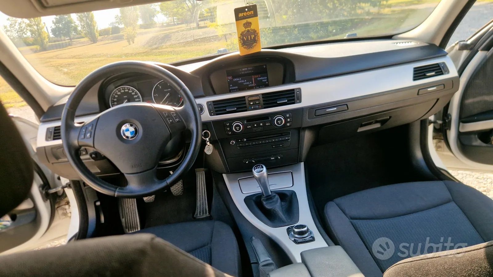 BMW 3 Series 2009 photo 3