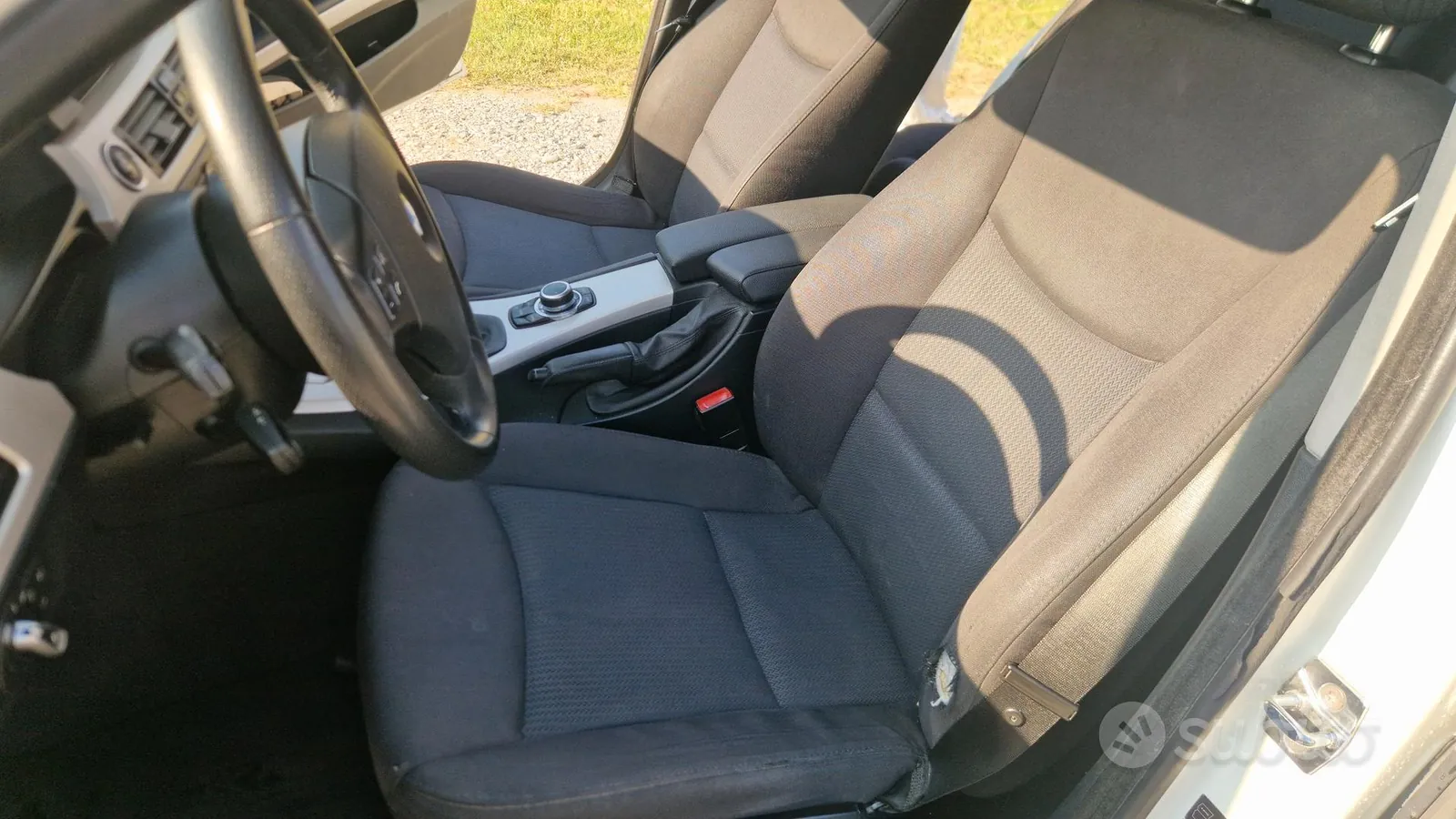 BMW 3 Series 2009 photo 4