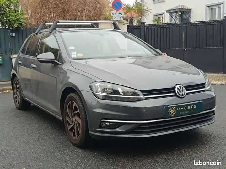 Volkswagen Golf 2018 photo 3