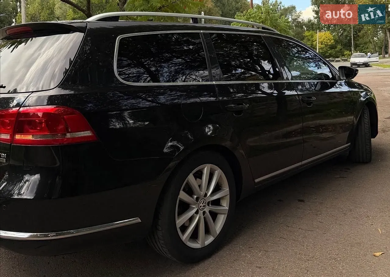 Volkswagen Passat 2013 photo 4