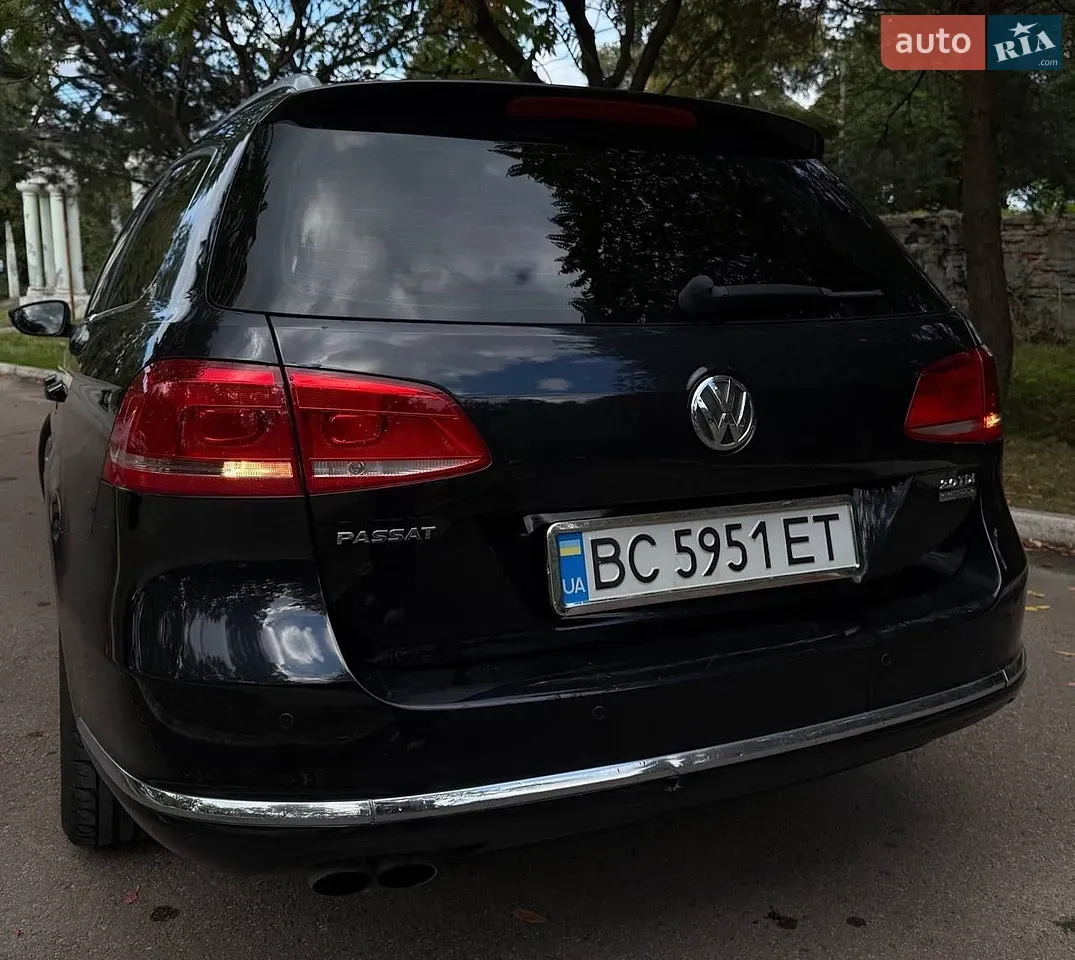 Volkswagen Passat 2013 photo 3