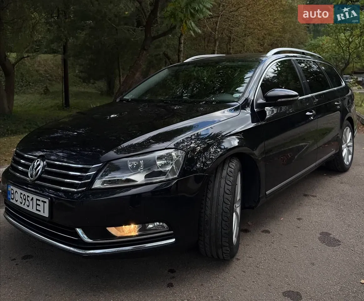 Volkswagen Passat 2013 photo 2