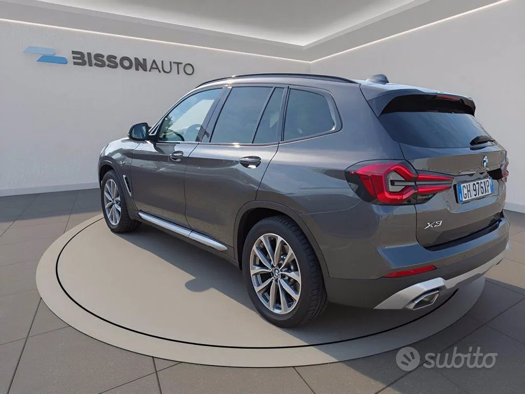 BMW X3 2022 photo 3