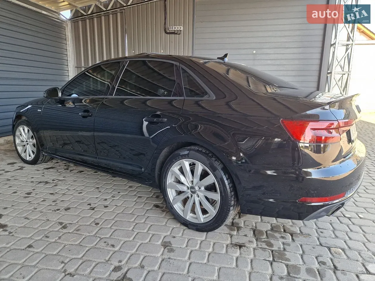 Audi A4 2016 photo 3