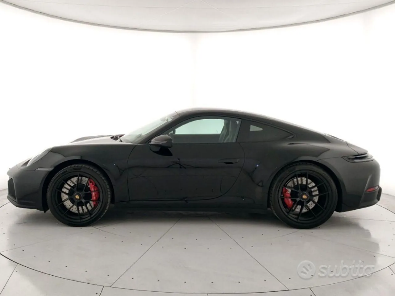 Porsche 911 2026 photo 2