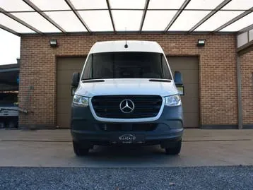 Mercedes-Benz Sprinter 2023 photo 2