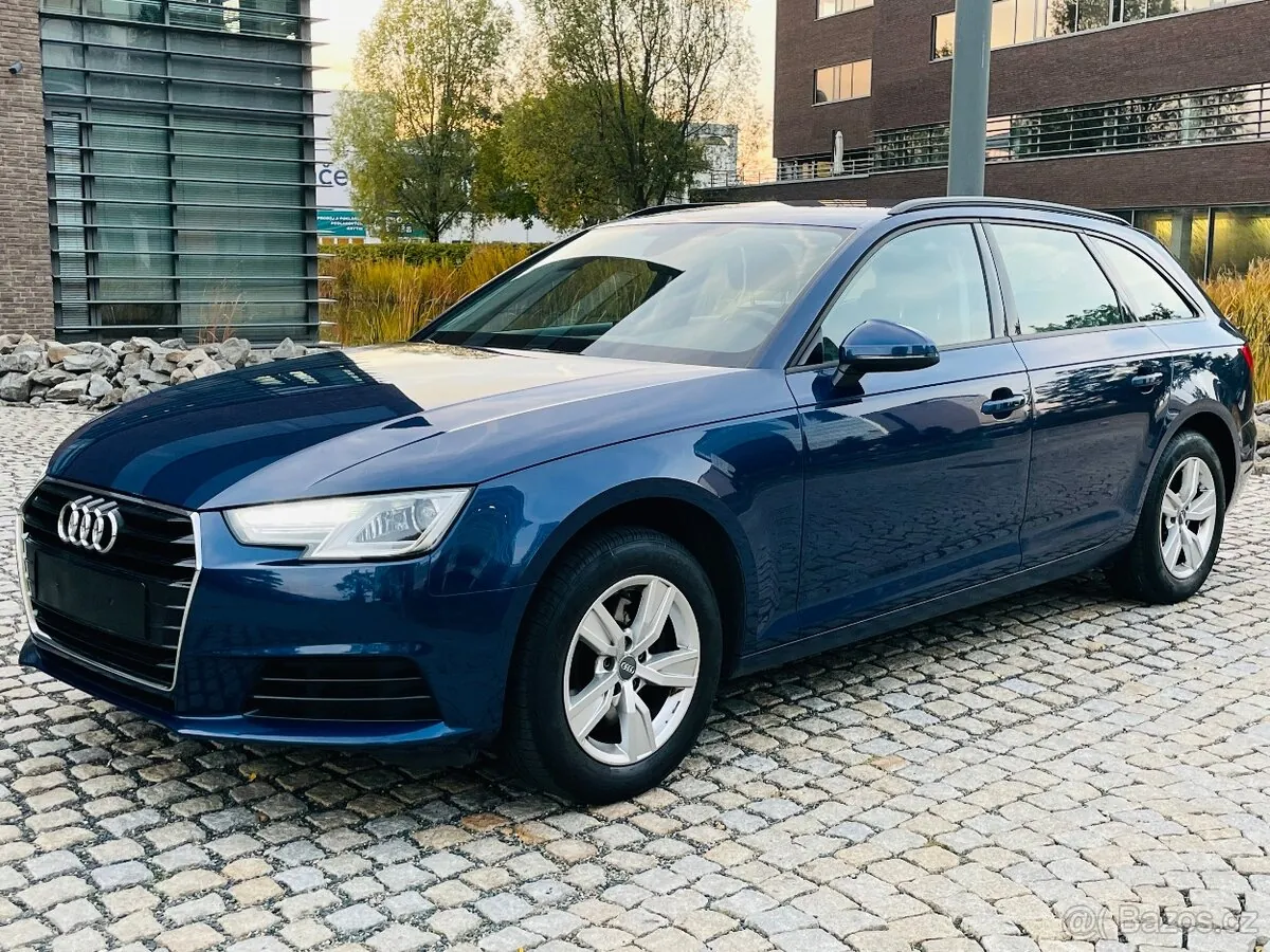 Audi A4 2017 photo 2