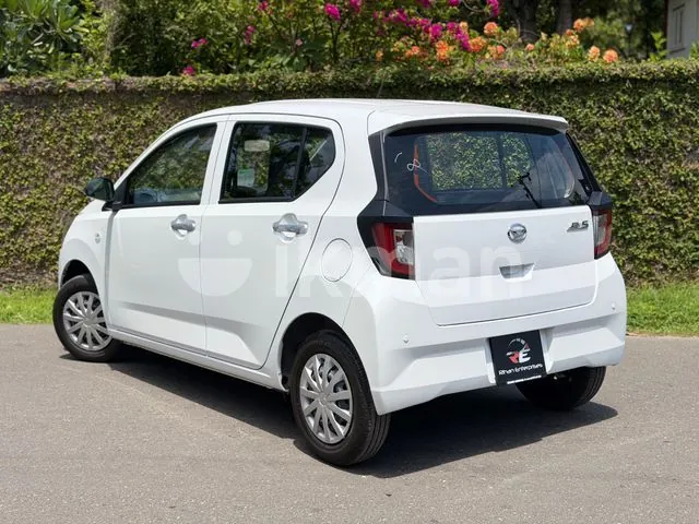 Daihatsu Mira 2024 photo 5