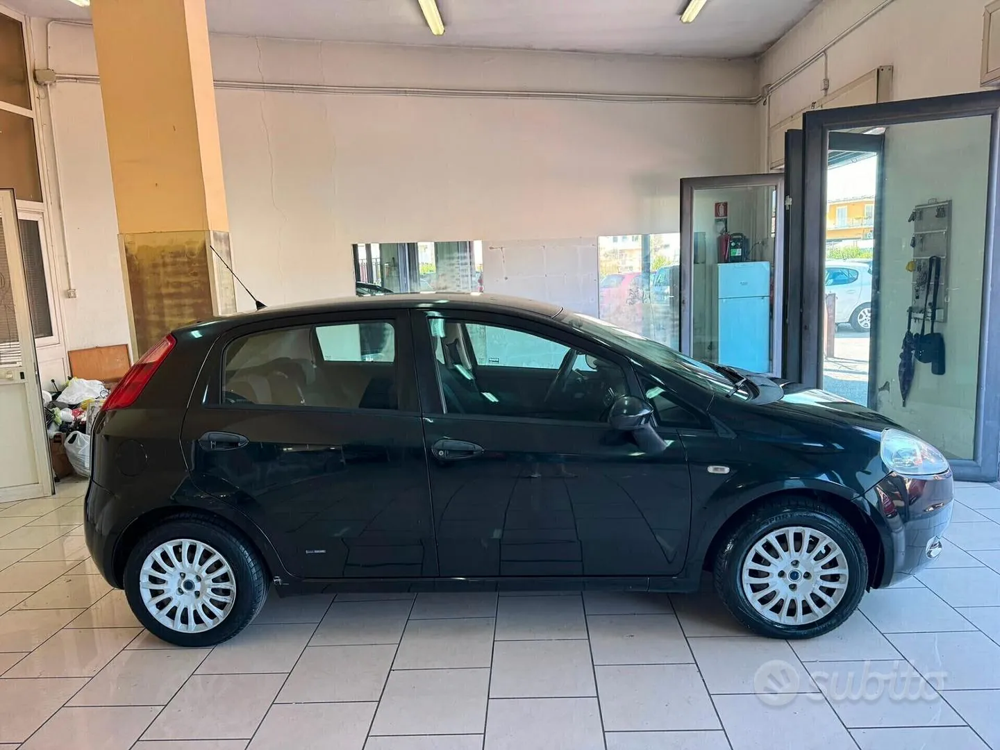 Fiat Grande Punto 2007 photo 3