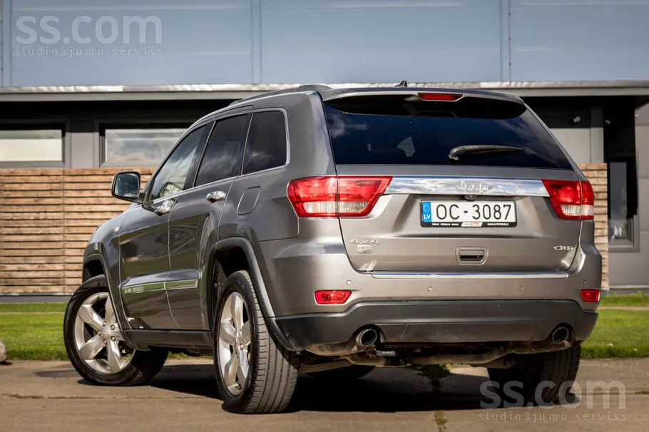 Jeep Grand Cherokee 2012 photo 4