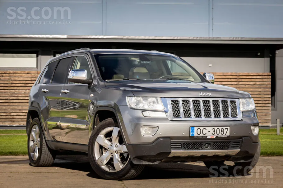 Jeep Grand Cherokee 2012 photo 2
