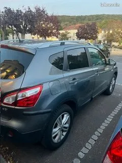 Nissan Qashqai 2011 photo 2