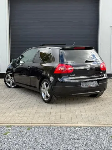Volkswagen Golf 2008 photo 3