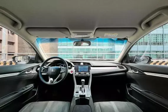 Honda Civic 2018 photo 3