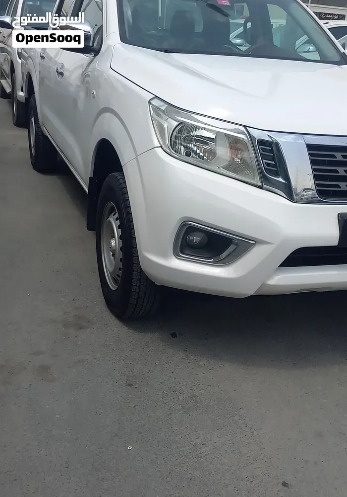 Nissan Navara 2020 photo 2