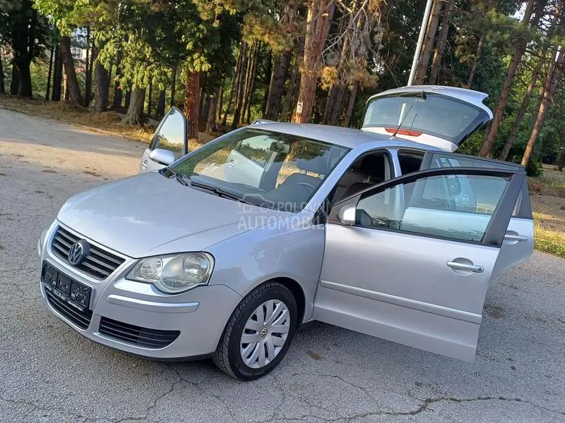 Volkswagen Polo 2006 photo 3