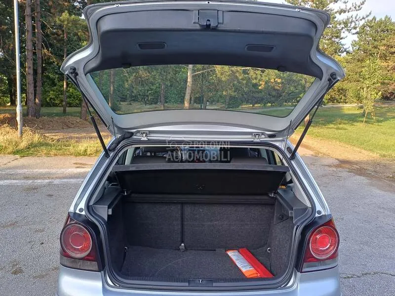 Volkswagen Polo 2006 photo 5