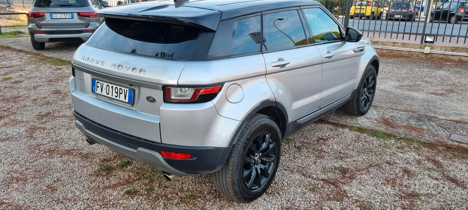 Land Rover Range Rover Evoque 2019 photo 5