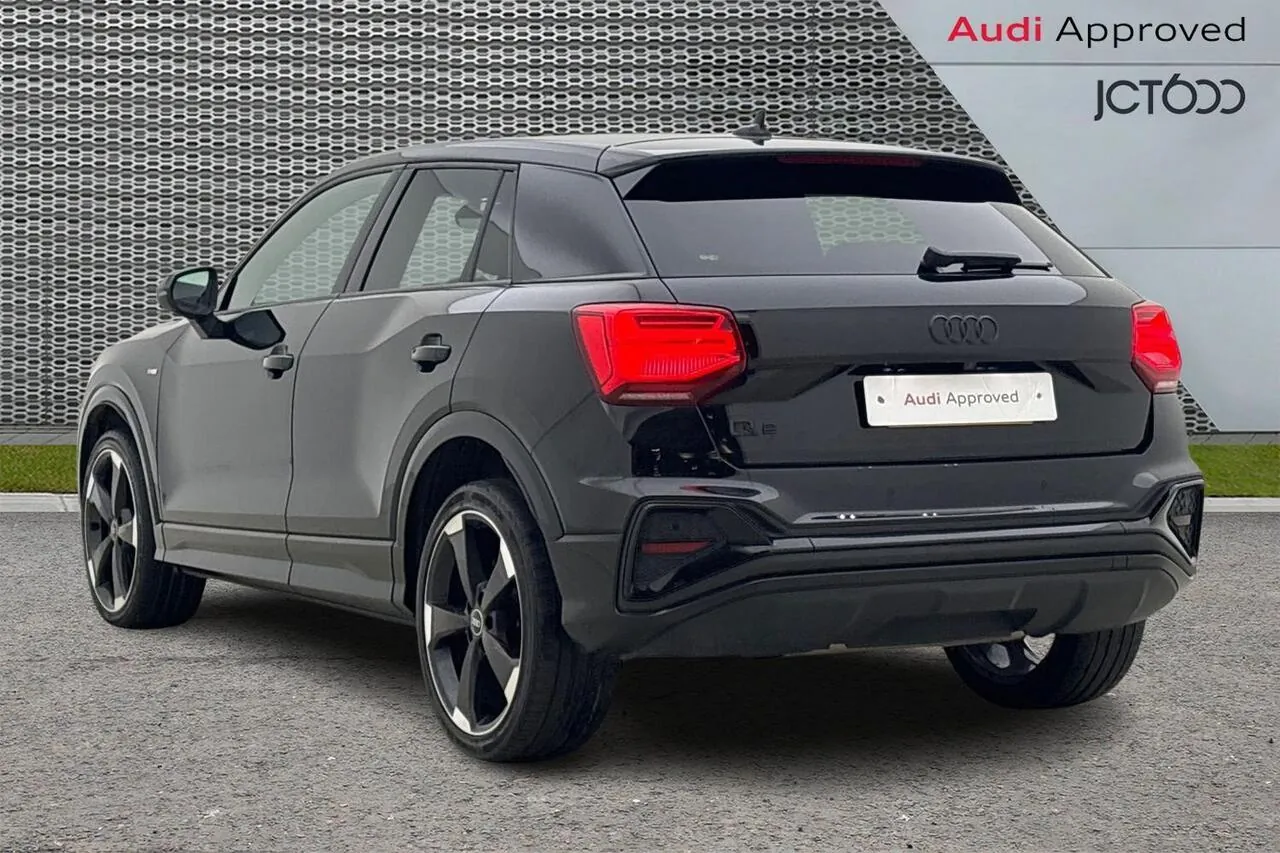 Audi Q2 2021 photo 3