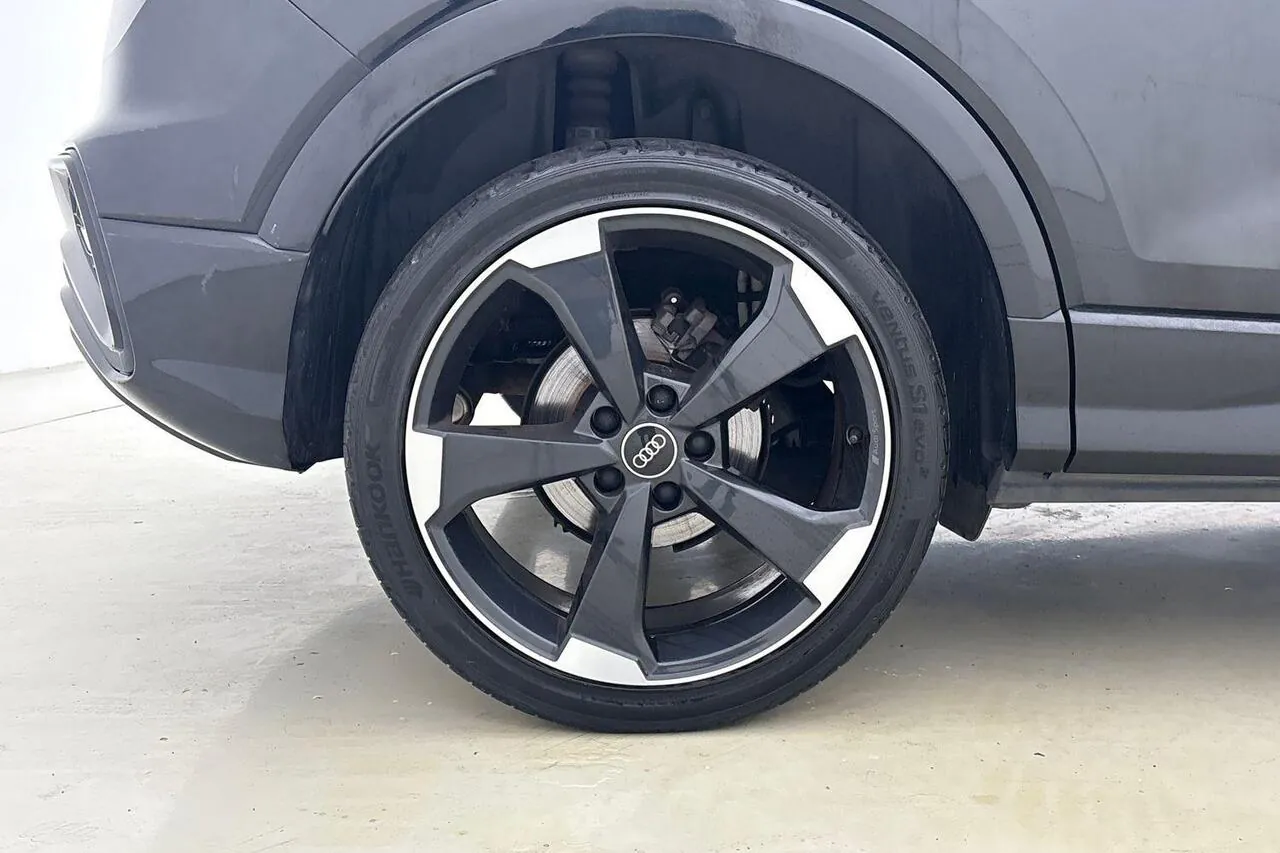 Audi Q2 2021 photo 5