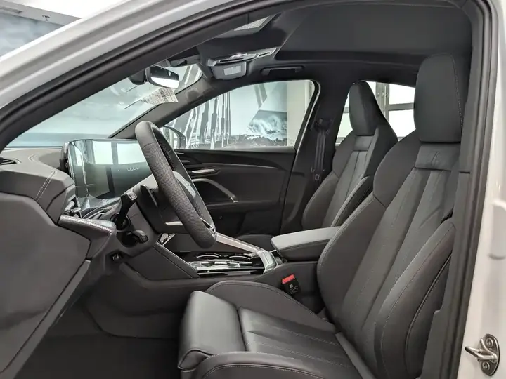 Audi Q5 2026 photo 5