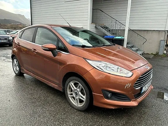 Ford Fiesta 2014 photo 4