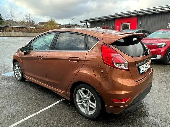 Ford Fiesta 2014 photo 3