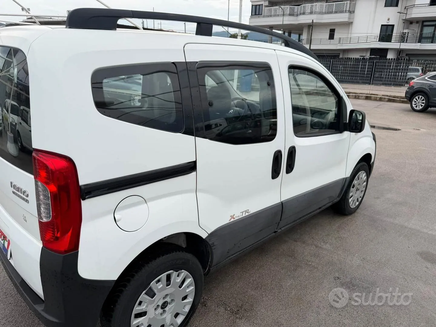 Citroen Nemo 2013 photo 2