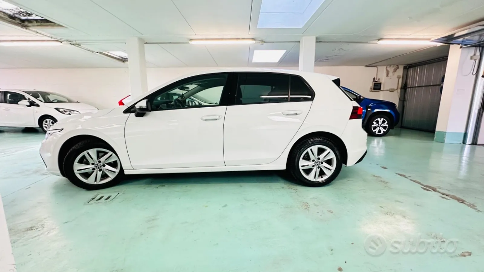 Volkswagen Golf 2022 photo 3