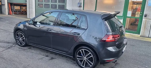 Volkswagen Golf Vii 2016 photo 3